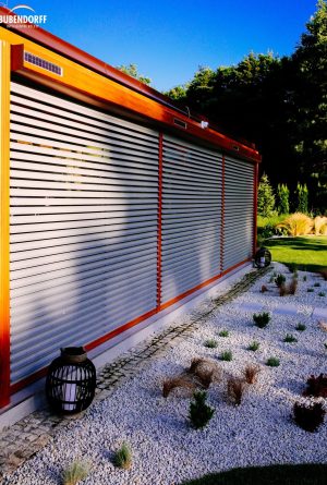 rolety-zewnetrzne-rolety-solarne-zaluzje-zewnetrzne-zaluzje-fasadowe-rolety-z-funkcja-zaluzji-bubendorff-19_optimized-scaled